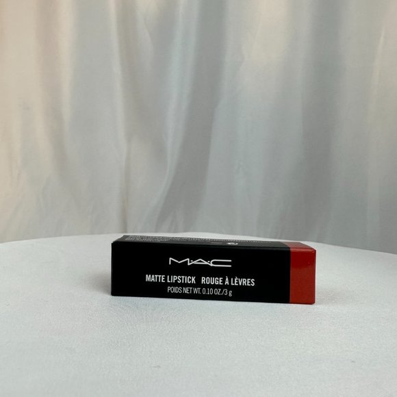 MAC - SO CHAUD Matte Lipstick, Full Size - Brand New In Box. - Picture 6 of 7